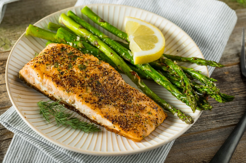 How to Choose Fish: Nutritional and Safety Considerations